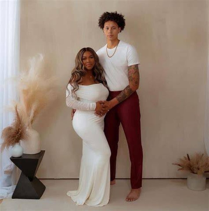 Is Jorja Smith Expecting A Child? Pregnancy Rumors And Baby Bump