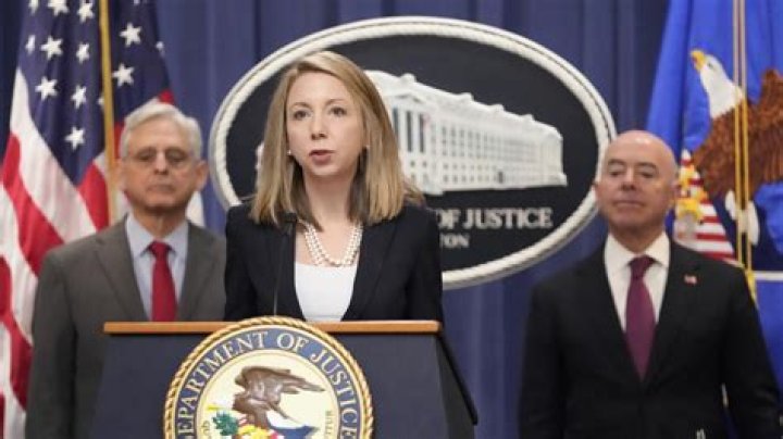 Is Lawyer Jennifer Robinson Related To Barrister Geoffrey Robinson? Everything To Know