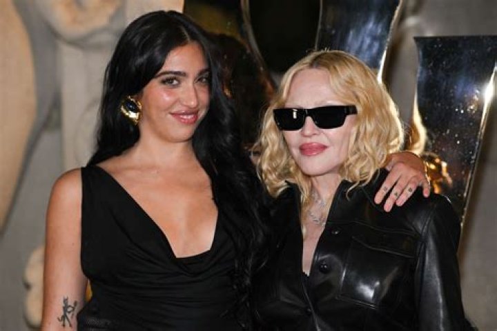 Is Lourdes Leon Gay? Find If Madonna’s Daughter Has A Girlfriend Or Boyfriend