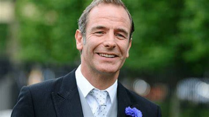 Is Robson Green Gay? Everything On His Married Life And Net Worth