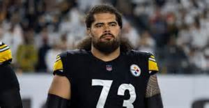 Isaac Seumalo Parents: Meet Joe Seumalo And Karen Seumalo