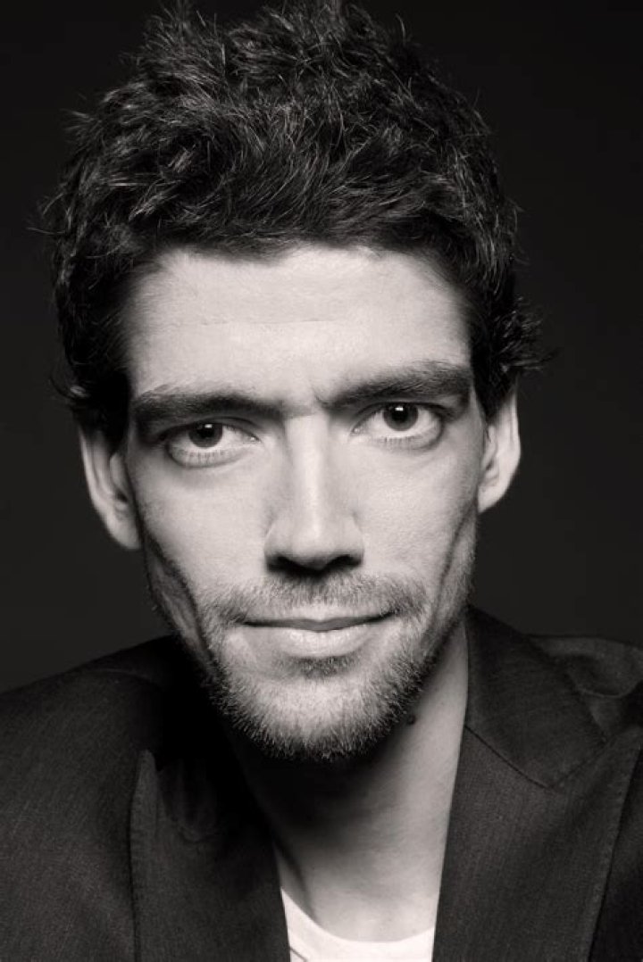 Javier Botet Bio, Wiki, Age, Height, Wife, Net Worth, Movies and TV Shows