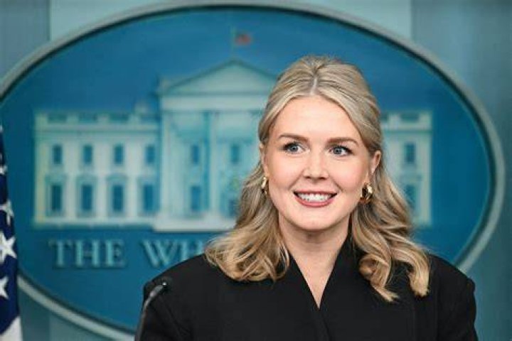 Jen Psaki Net Worth, Salary, Husband, Height, Family Of White House Press Secretary