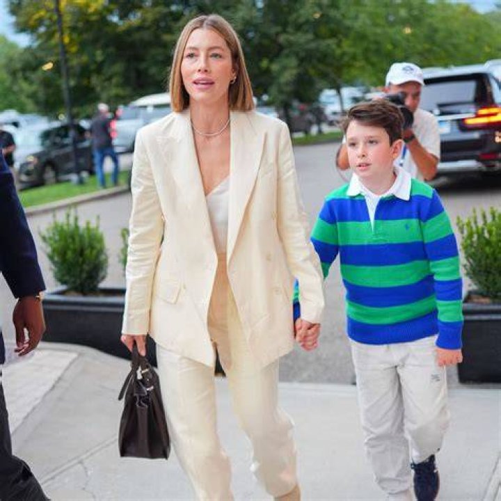 Jeopardy: Who Is Tom Nichols Wife? His Chilldren And Family Net Worth Revealed