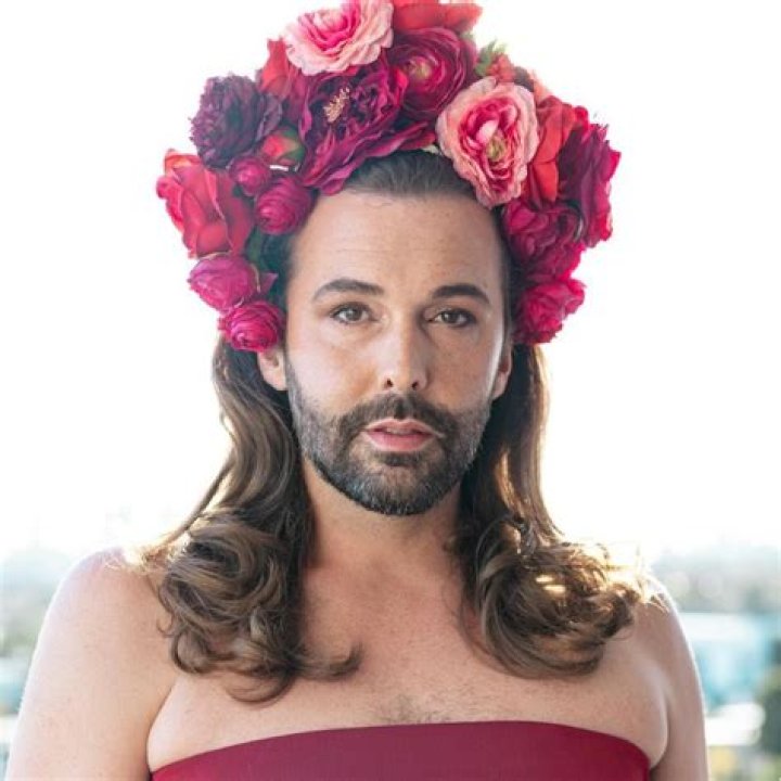 Jonathan Van Ness Net Worth, Movies And TV Shows, Book, Age, Young, Instagram, Pronouns, Hair, Skin Care