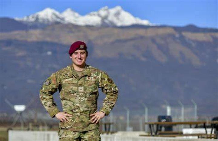 Josiah Lippincott Wikipedia and Wife, Everything On His Military Career So Far