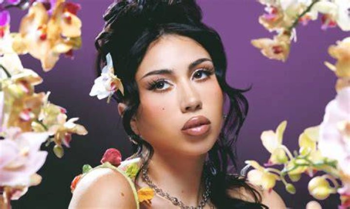 Kali Uchis Height, Age & Measurements – How Tall is Kali Uchis?