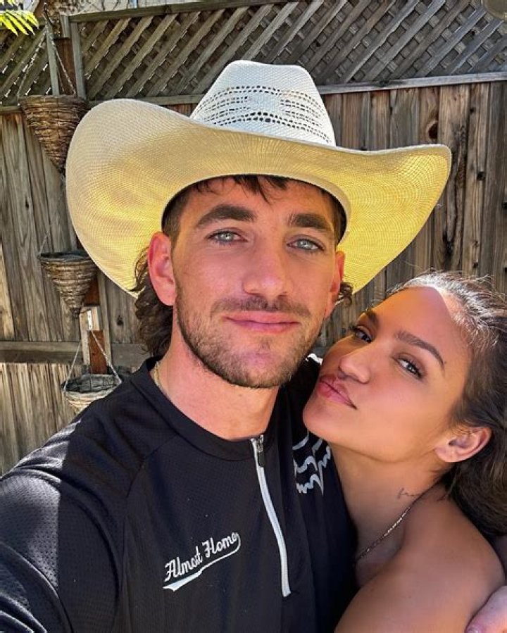 Kassy Dillon Husband, Age, Wikipedia: Is She Married And Dating?