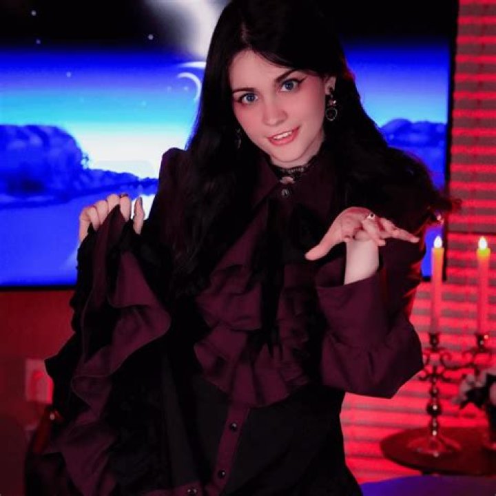 Kaye Singleton Age, Wiki, Biography, Height, Instagram, Boyfriend, Net Worth