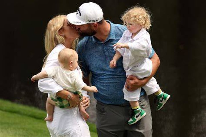 Kelley Cahill Age, Wiki, Biography, Wife, Children, Salary, Net Worth, Parents