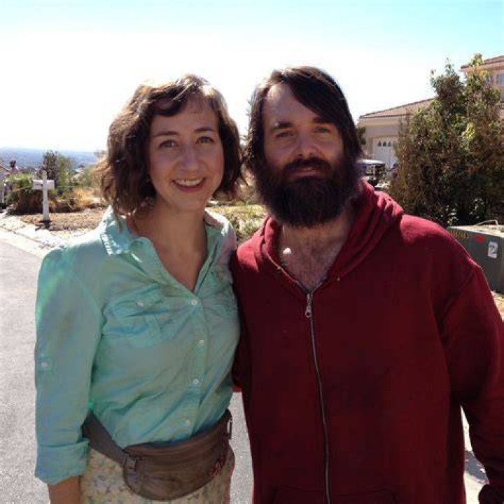 Kristen Schaal: Husband, net worth, tattoos, smoking & body measurements