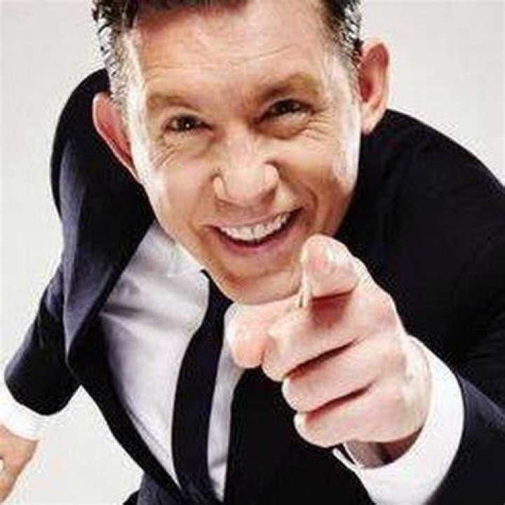 Lee Evans’s Net Worth, Biography, Career, Awards, Fact and Life Story