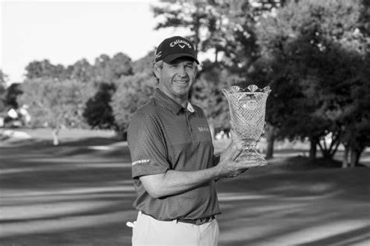 Lee Janzen Net Worth, Income, Salary, Earnings, Biography