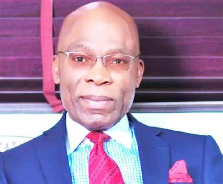 Leo Stan Ekeh Biography: House, Wife, Children, Age, Net Worth, Foundation, Contact