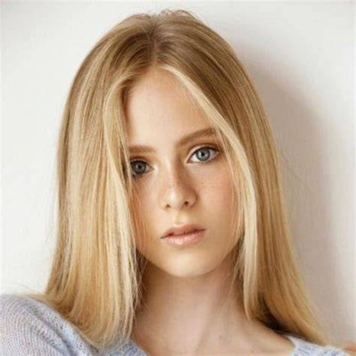 Loreto Peralta’s Age, Height, Parents, Wiki, Nationality