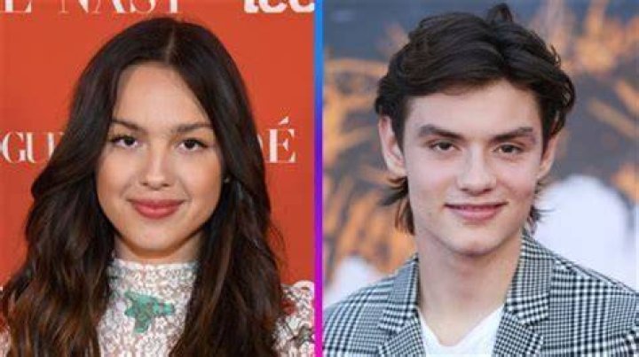 Louis Partridge Height, Age, Bio, Net Worth, Girlfriend & Career