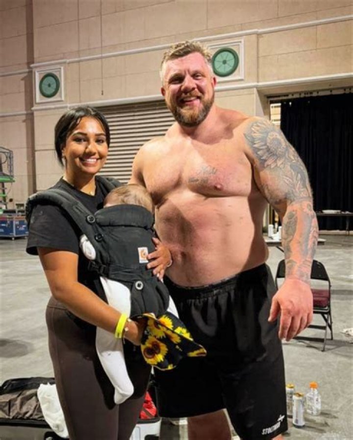 Luke Stoltman Wife Kushi Stoltman Age Gap, More On The Family Net Worth