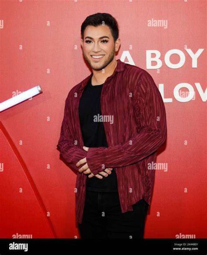 Manny Mua Brother Nick Gutierrez Is A Fitness Model