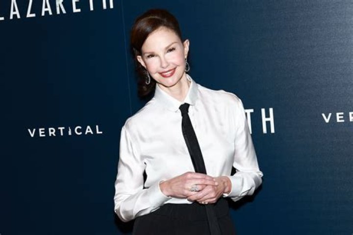 Meet Ashley Judd Partner Martin Surbeck: Update On Her Leg Injury