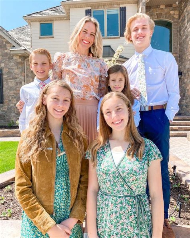 Meet Caleb Wallace Wife Jessica Wallace: Her Children And Family