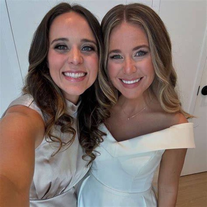 Meet “Not A Duggar” On TikTok And Her Real Name Is Brooke -Is She Lesbian?