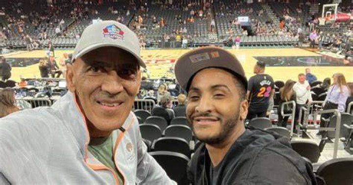Meet Tony Dungy Son- Everything To Know About Eric Dungy