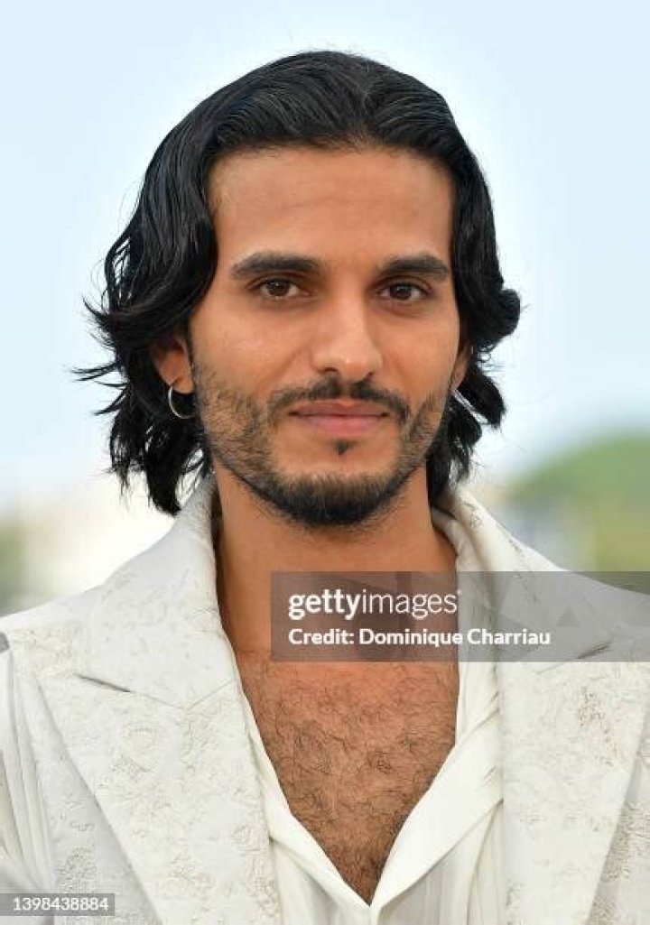 Mehdi Dehbi Height in Feet, Parents Origin Ethnicity Nationality Religion