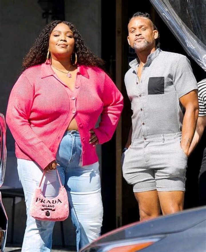 Melissa Viviane Jefferson (Lizzo) Age, Biography, Height, Boyfriend, Family, Instagram, Bio