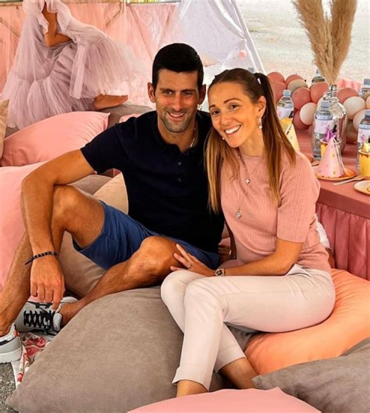 Novak Djokovic Wife Jelena Djokovic Comments On Water Bottle