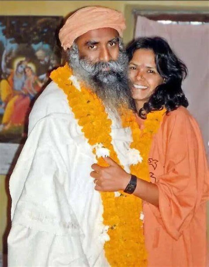 Radhe Jaggi Wiki (Sadhguru Daughter) Age, Mother, Father, Husband, Bio