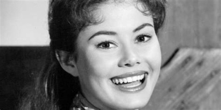 Roberta Shore Bio, Wiki, Age, Height, Husband, Actress, Movies and Tv Shows and Net Worth