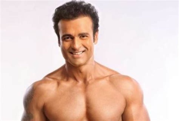 Rohit Roy Biography, Age, Wife, Children, Net Worth and Sexual Assault