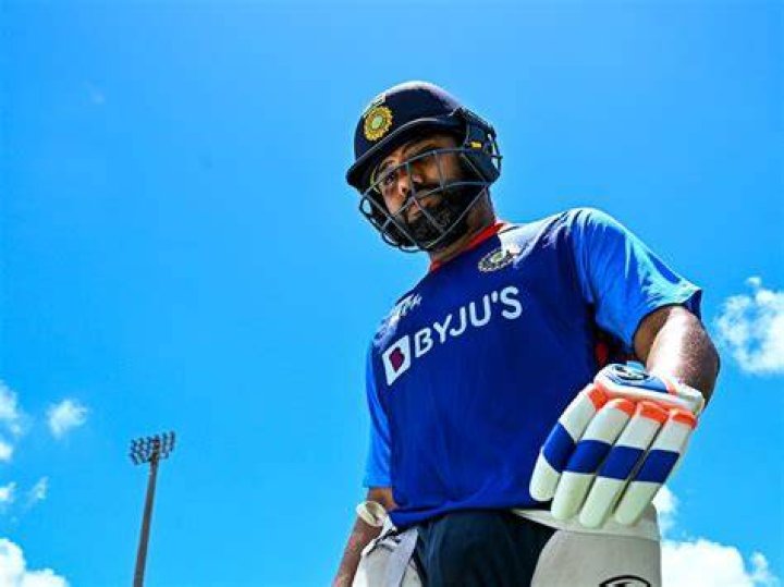 Rohit Sharma Age, Height, Weight, Parents, Wife, Children