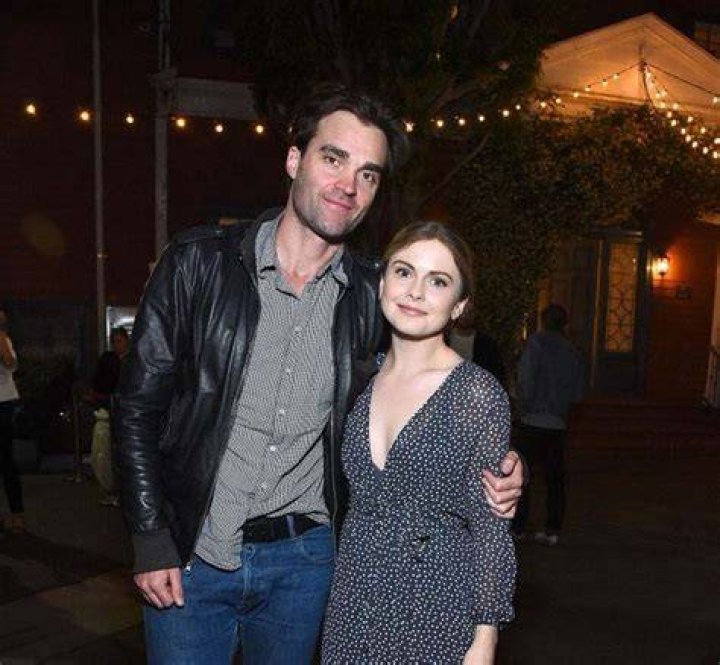 Rose McIver- Age, Bio, Net Worth, Boyfriend, Height, Career