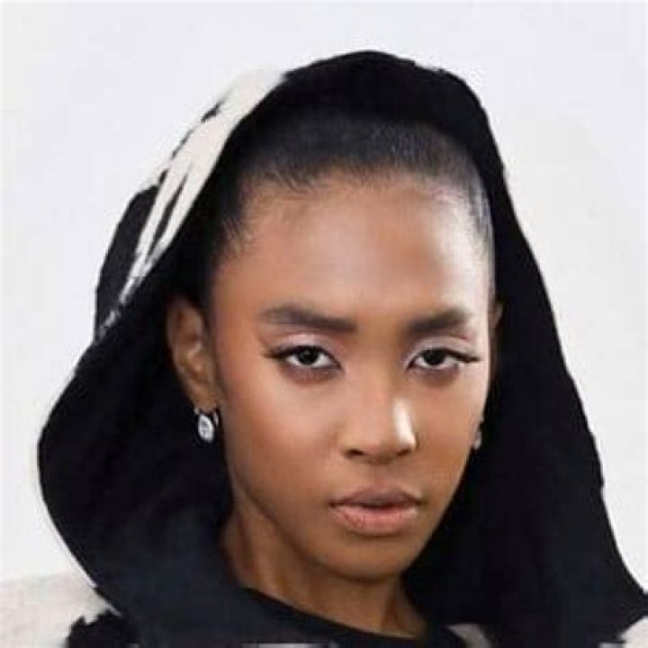 Sarah Nurse Height, Weight, Net Worth, Age, Birthday, Wikipedia, Who, Nationality, Biography
