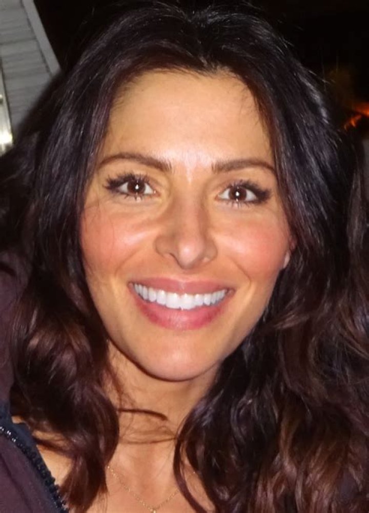 Sarah Shahi Height, Weight, Net Worth, Age, Birthday, Wikipedia, Who, Instagram, Biography