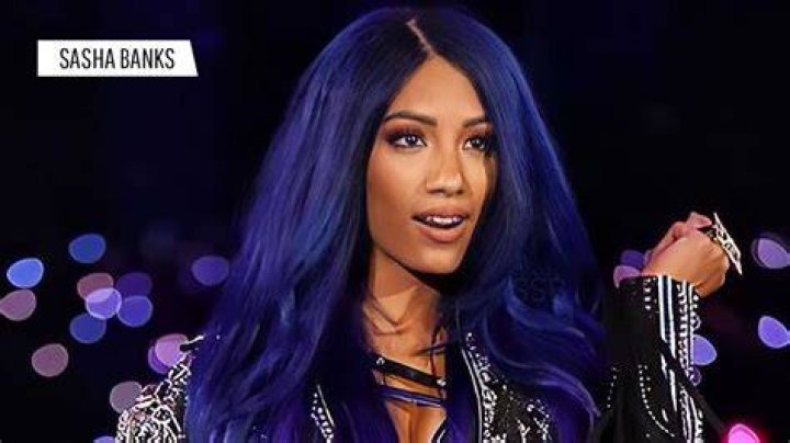 Sasha Banks (Wrestler) Wiki, Bio, Age, Height, Weight, Body Stats, Family, Career, Net Worth, Facts