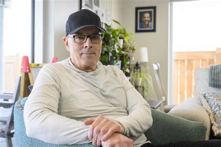 Scott Oake Net Worth, Income, Salary, Earnings, Biography