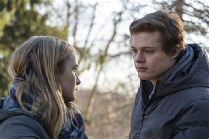 Sean Berdy Deaf: Bio, Age, Height, Girlfriend, Mary Harman, Sandlot, Switched, Movies and TV Shows