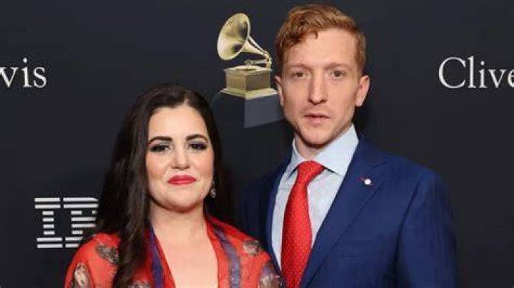 Senora May Wiki [Tyler Childers Wife], Biography, Age, Height, Net Worth