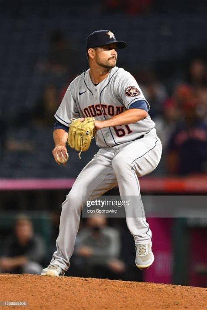 Seth Martinez Astros Salary, Net Worth, Wife, College