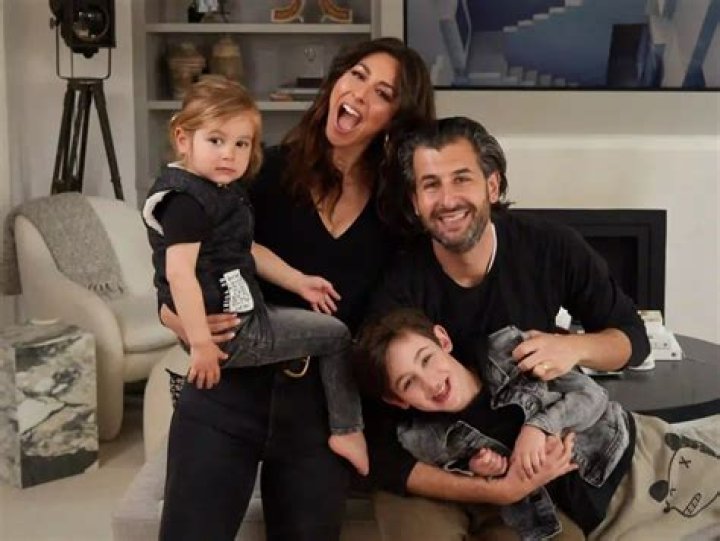 Shai Reshef Biography, Wiki, Age, Family, Wife, TED Talk, Salary and Net Worth.
