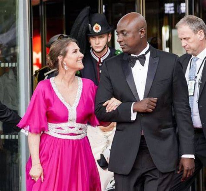 Shaman Durek Parents: Are They Still Alive? Princess Martha Louise Boyfriend Net Worth