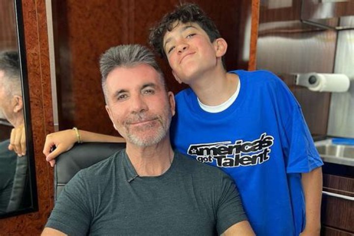 Simon Cowell’s Net Worth and How He Spends His Millions