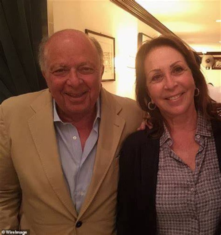 Stanley Chera Wife-Frieda Chera Bio, Wiki, Age, Husband, Sons, Net Worth