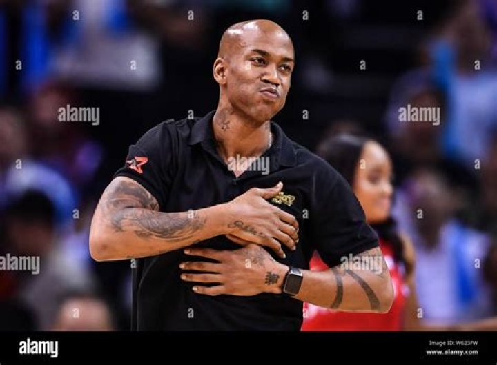 Stephon Marbury: Wife, net worth, tattoos, smoking & body facts