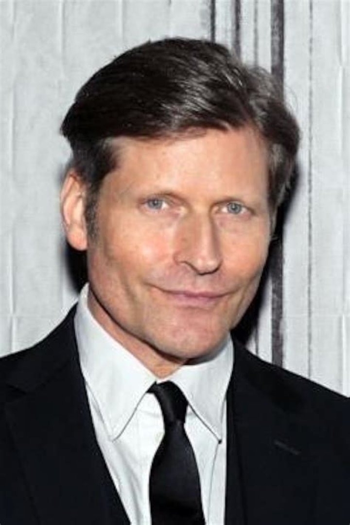 The Phases Of Crispin Glover’s Career Pursuits And Details About His Relationships