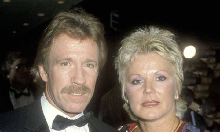 The Untold Truth of Chuck Norris’ Ex-Wife – Dianne Holechek 