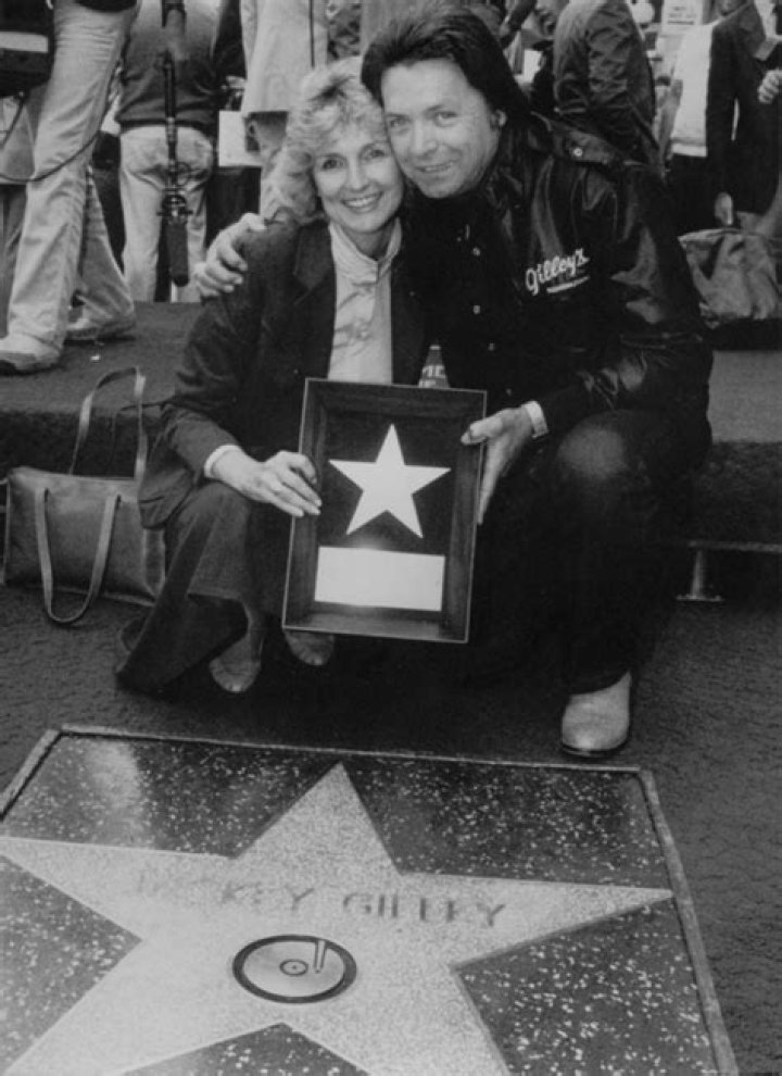 The Untold Truth We Know About Mickey Gilley’s Wife, Vivian Gilley
