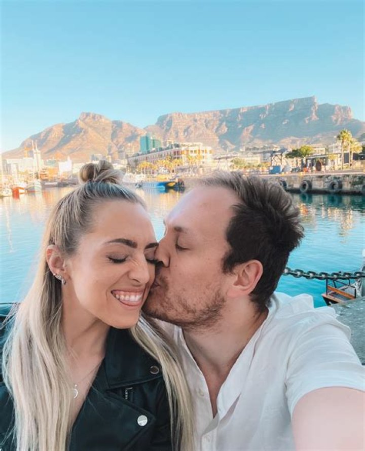 The Voice: Kelsie Watts Husband, Age and Wikipedia: 10 Facts To Know About
